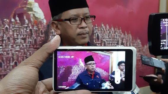 PDIP: <i>Reshuffle</i> Muncul dari Jokowi Bukan dari Pengamat