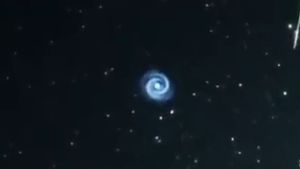 Ada Objek Spiral Misterius Terbang di Langit Hawaii, Ini Faktanya