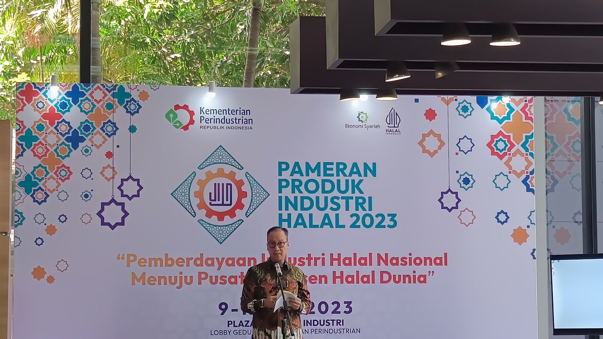 Supporting Sharia Economics, Ministry Of Industry Holds Halal Industry Product Exhibition