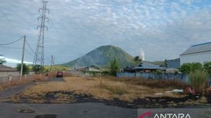 Gempa Vulkanik Gunung Lokon di Tomohon Meningkat