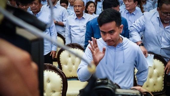    Bawaslu Bakal Panggil Gibran Buntut Bagi-bagi Susu di CFD dan Kampanye Libatkan Anak di Penjaringan