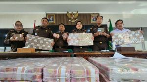 Kejari Kumpulkan Rp13.3 M dari Lelang 19コンテナ Bahan Tekil Barbuk Korupsi Berikat P港 Semarang