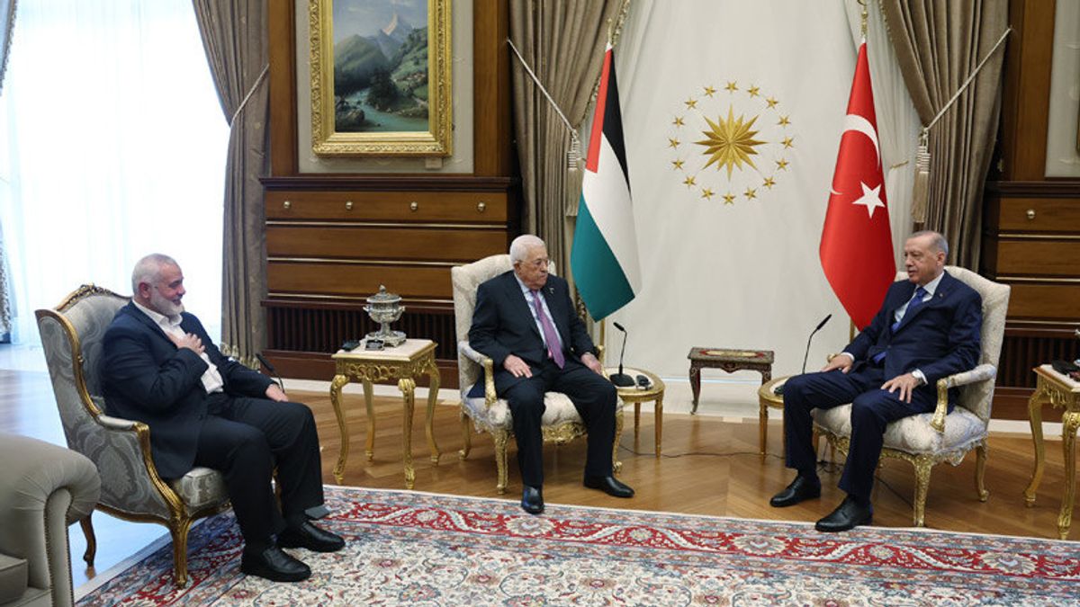 アンカラでパレスチナ大統領とハマスの指導者を受け入れるエルドアン大統領:トルコはクオの地位の変更を受け入れない