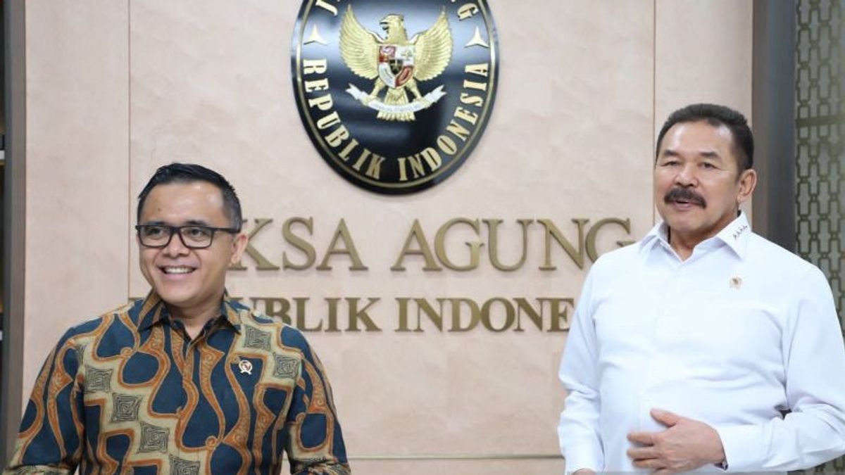 Meeting The Attorney General, Azwar Anas Bahas Formation Of The Asset Recovery Agency