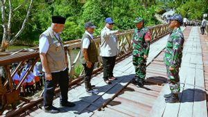 Presiden Prabowo Tinjau Jembatan Bailey Padang Mantuang di Padang Pariaman