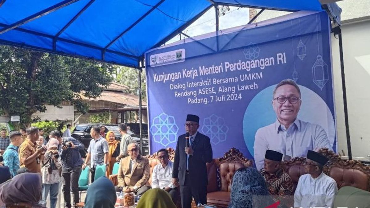 Sertifikasi Produk IKM Syarat Impor jadi Keluhan IKM di Padang, Mendag Zulkifli: Kita Tampung