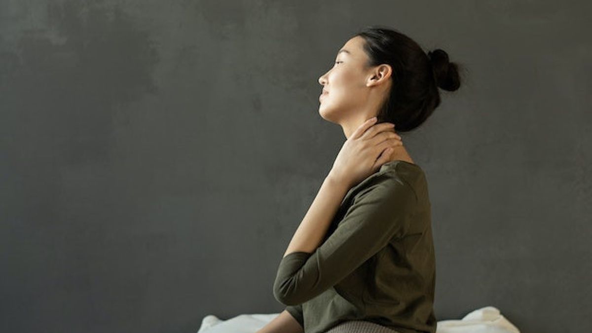 6 Causes Of Kaku Neck, Too Stressed Can Be Contribution