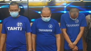 Tiga Pria Berkepala Botak Dibekuk Polisi Usai Curi Bahan Baku Pembuatan Rambut Palsu