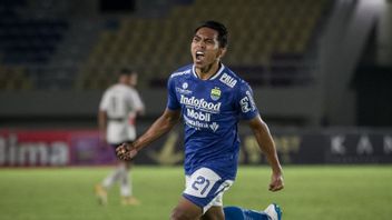 Persib Bandung Wins Over Persik Kediri 1-0, Only One Goal Scored By Frets Listanto Butuan