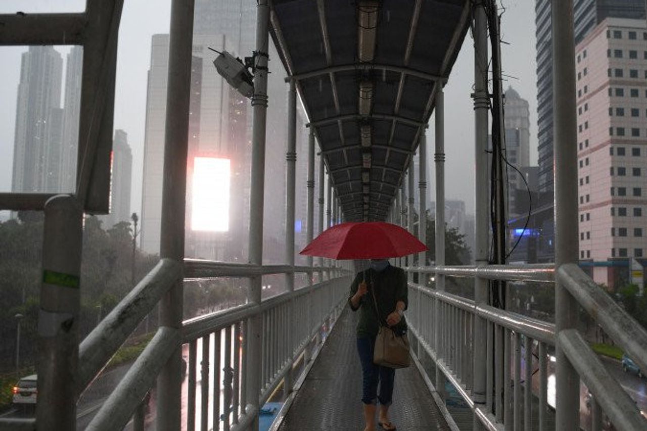 カレット スディルマン歩道橋の活性化はほぼ完了 アニスのスタッフ それは象徴的でウイルスになります