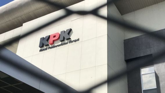 KPK Terus Telusuri Proses Pengurusan Cukai Rokok Lewat Bos Rokok Asal Jatim Rokhmawan