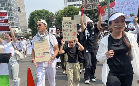 Meski Tak Hadir Aksi di Monas, Fadli Zon Tegaskan Prabowo Dukung Palestina Merdeka