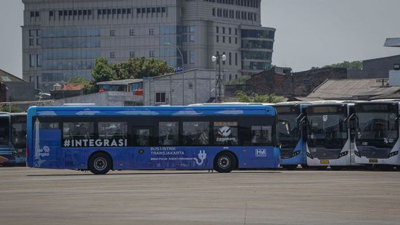 抗议Angkot司机,Transjakarta声称10M路线将不会消除Rezeki KWK U03