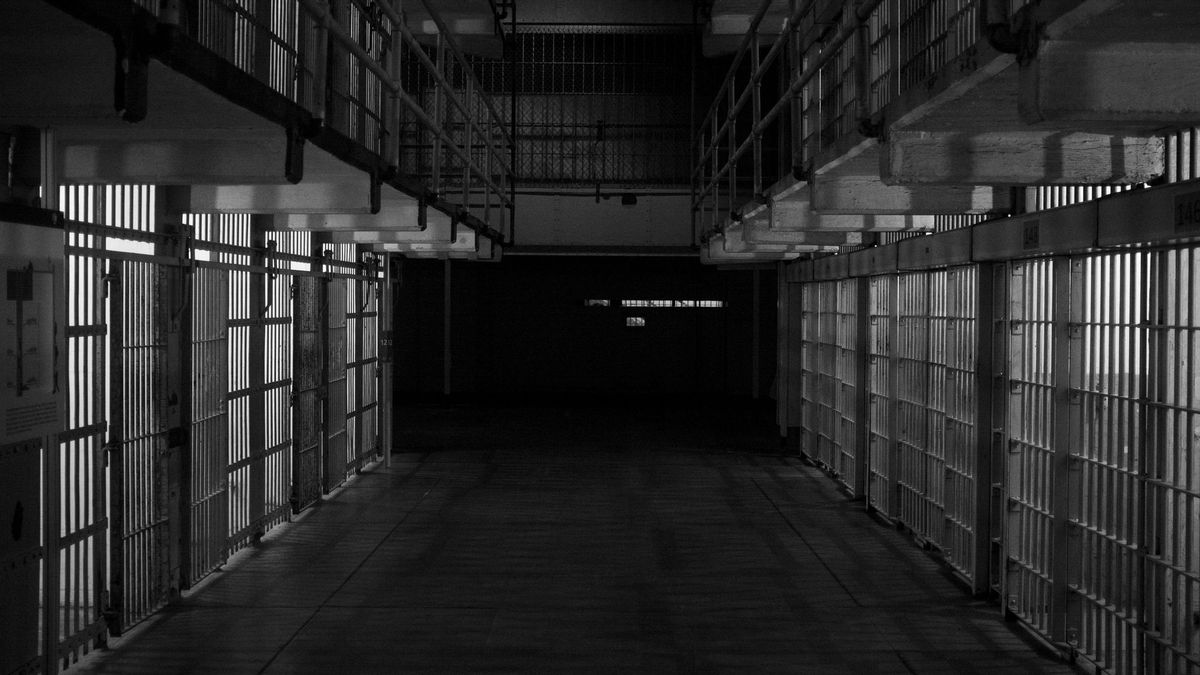 قضية سوء معاملة سجناء تانجونغ غوستا، أمين المظالم اتصل بمالاباس ميدان