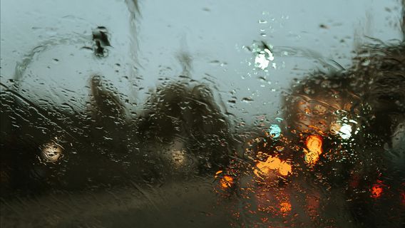 BMKG预测圣诞节和新年周将出现大雨