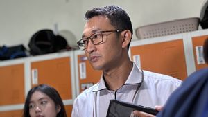 塔斯彭前总裁安东尼乌斯·科萨希(Antonius Kosasih)向科索沃警察部队提交了他的子作为减轻证人