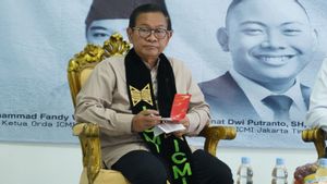 RK affirme que si le gouverneur de Jakarta Bansos pourrait être doublé, Pramono: Allons des politiques rationnelles