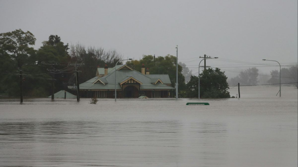 Temuan Mayat Kakek 70 Tahun di Mobil Kelelep, Korban Tewas Banjir Australia Jadi 4 Orang 