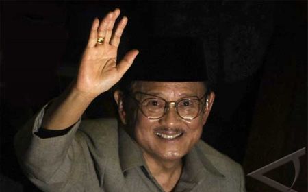 Bacharuddin Jusuf Habibie, Presiden RI yang Saat Muda Punya Hobi Main Sepatu Roda