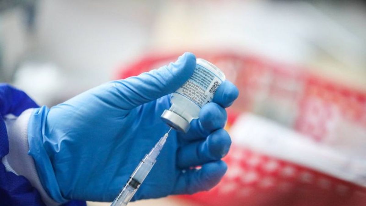 Satgas COVID-19: Vaksinasi Dosis Penguat Sudah Disuntikkan ke 55.835.790 Orang