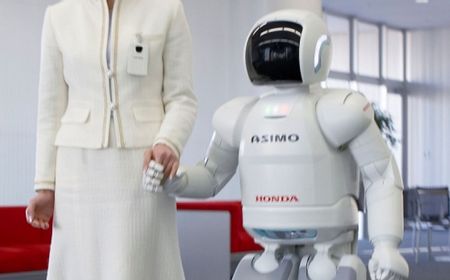 Setelah Berhasil Memukau Publik Selama 20 Tahun, Robot Asimo Honda Pamit