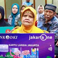 Pemprov DKI Cairkan Bansos KAJ, KLJ, dan KPDJ Periode Desember 2025 