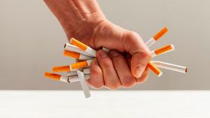 Reduce Smoking Habits To Help Workers Avoid Stress