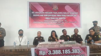 مكتب المدعي العام في تانجونغبالاي-أساهان يؤمن 3.3 مليار روبية إندونيسية من قضية غسل أموال المخدرات التي يسيطر عليها السجناء