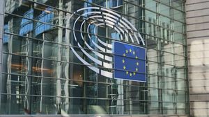 Uni Eropa Ajukan Rencana Militerisasi Perbatasan dengan Rusia dan Belarus