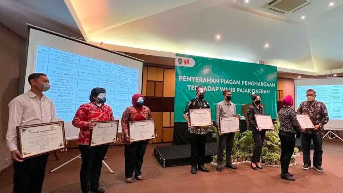 Berita DIY: Tujuh wajib Pajak Menerima Penghargaan Dari Pemkot Yogyakarta