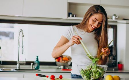 4 Tips Mencegah Risiko Kanker, Hindari Makanan Manis hingga Rutin Olahraga