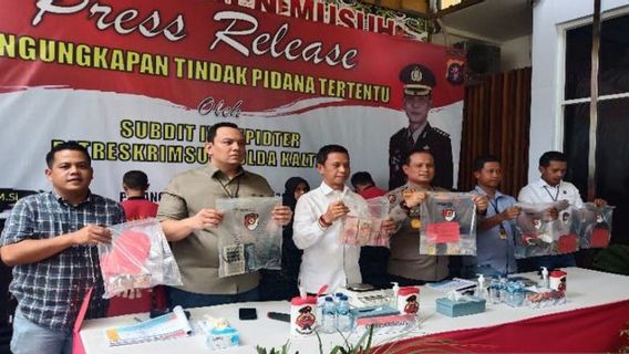 5 Illegal Gold Miners In Central Kalimantan Arrested, Excavators Up To Rp235 Million In Cash Confiscated