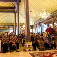 Dorong Revitalisasi Keraton Solo, Menbud Soroti Pengelolaan Cagar Budaya Nasional