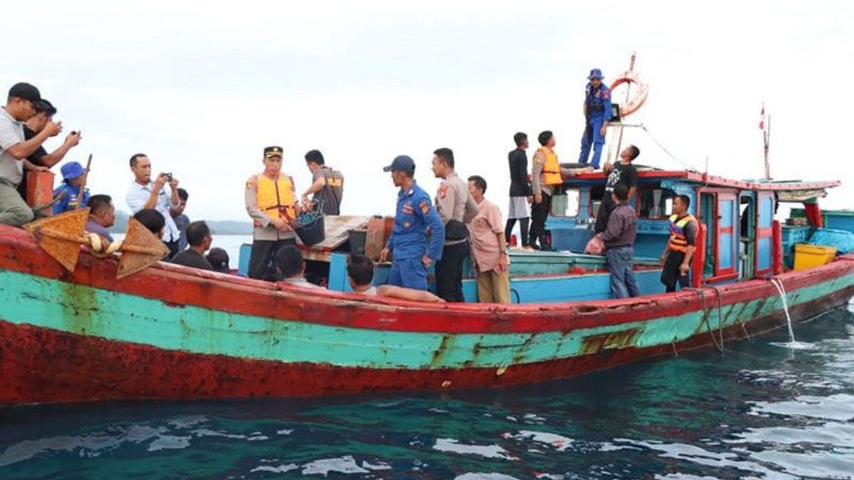 3 Kapal Penangkap Ikan Diamankan di Aceh karena Gunakan Bom