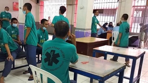 رئيس BNN Suyudi يدعو الجمهور إلى الخوف من إعادة التأهيل من المخدرات