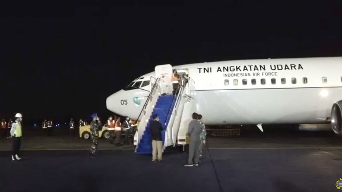 突发新闻：从阿富汗撤离的印尼人抵达印度尼西亚
