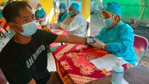 Berita Bantul: Pemerintah Gencarkan Vaksinasi COVID-19 Terhadap Pedagang Pasar Rakyat