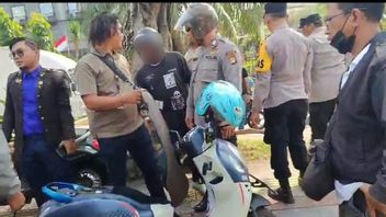 Bikin Resah Warga, 4 Orang Debt Collector di Cengkareng Ditangkap Polisi