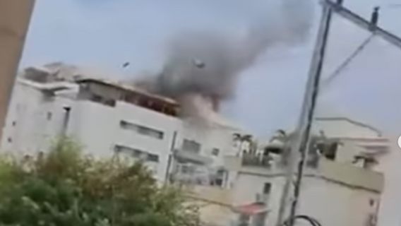 Hezbollah Reply To Israeli Attacks With Rockets, Houses Burned