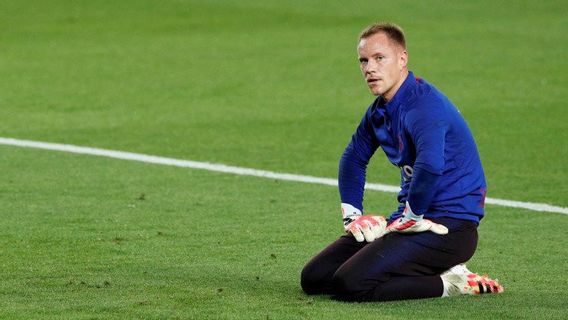 Marc-Andre ter Stegen Masuk Meja Perawatan, Siapa Kiper Barca Musim Depan?