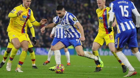 Brighton Vs Crystal Palace 1-1, Les Faisant Concourir Au Middle Board