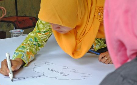 Kemenag Diminta Percepat Sertifikasi 484.737 Guru Madrasah di Indonesia