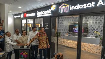 Indosat dan Komdigi Resmikan AI Experience Center di Jayapura