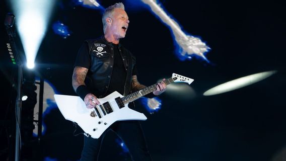 James Hetfield Guitar Collection Book Released October