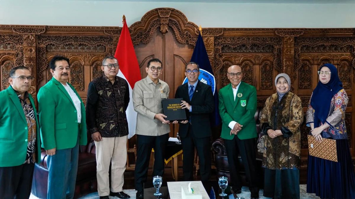文化部长鼓励吸收历史毕业生，启动UNAS-Kemdiktisaintek合作
