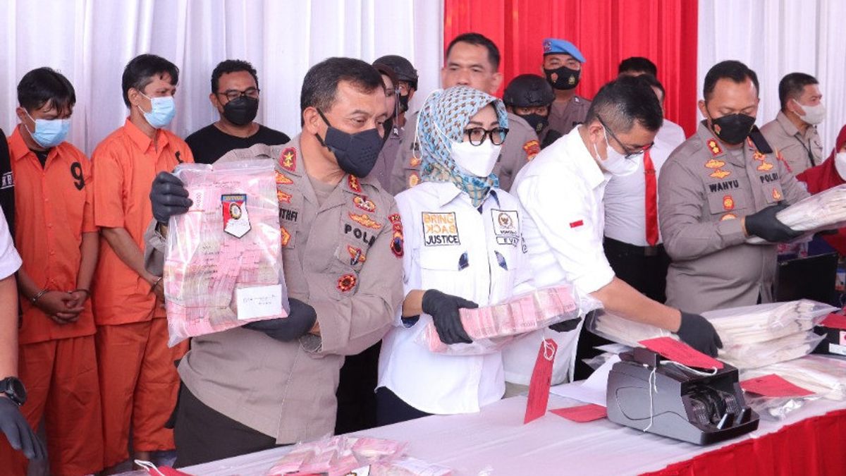 Pabrik Uang Palsu di Sukoharjo Digerebek Polda Jateng, Ditemukan Barang Bukti Senilai Rp1.26 Miliar