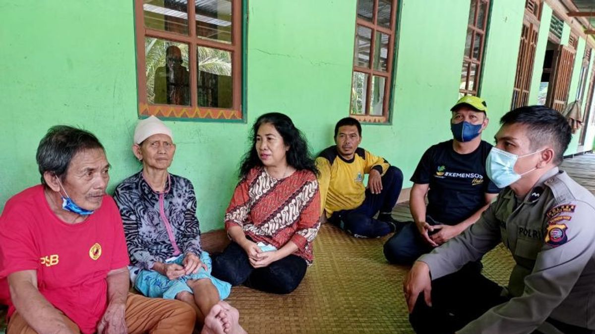 66 عاما من "الاختفاء" إلى ماليزيا ، يعود هذا المقيم في كابواس هولو غرب كاليمانتان أخيرا إلى أحضان عائلته