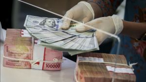 Minim Data Ekonomi, Rupiah Cenderung Bergerak Datar