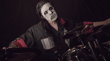 鼓手杰伊·温伯格（Jay Weinberg）称Slipknot更像是一支运动队而不是乐队