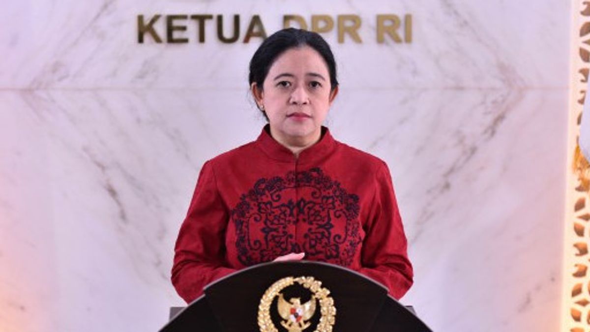 Puan Kasih Strong Encourages Young Generation Not To Be Absent In The 2024 Election